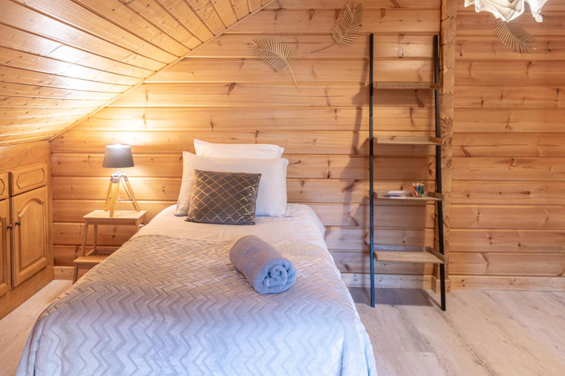 Chalet La Calougeotte, Jardin, Spa Et Sauna Prives Le Menil Экстерьер фото